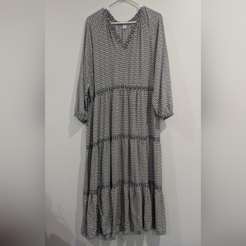 Old Navy, long modest maxi dress, tiered XL